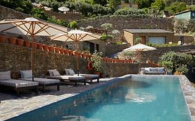 Dourwin - Riverside Suites - Adults Only