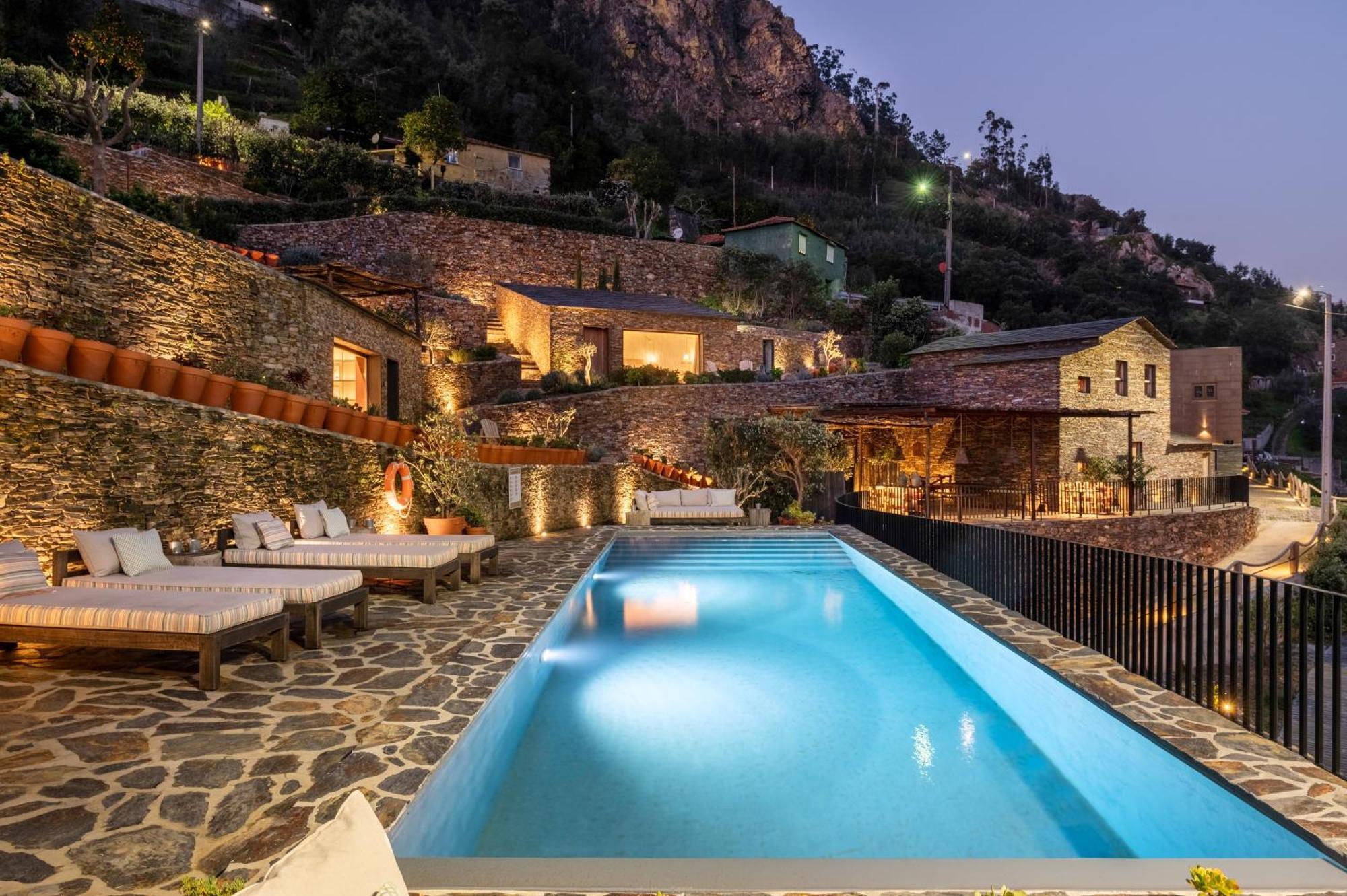 Dourwin - Riverside Suites - Adults Only Penafiel Exterior photo