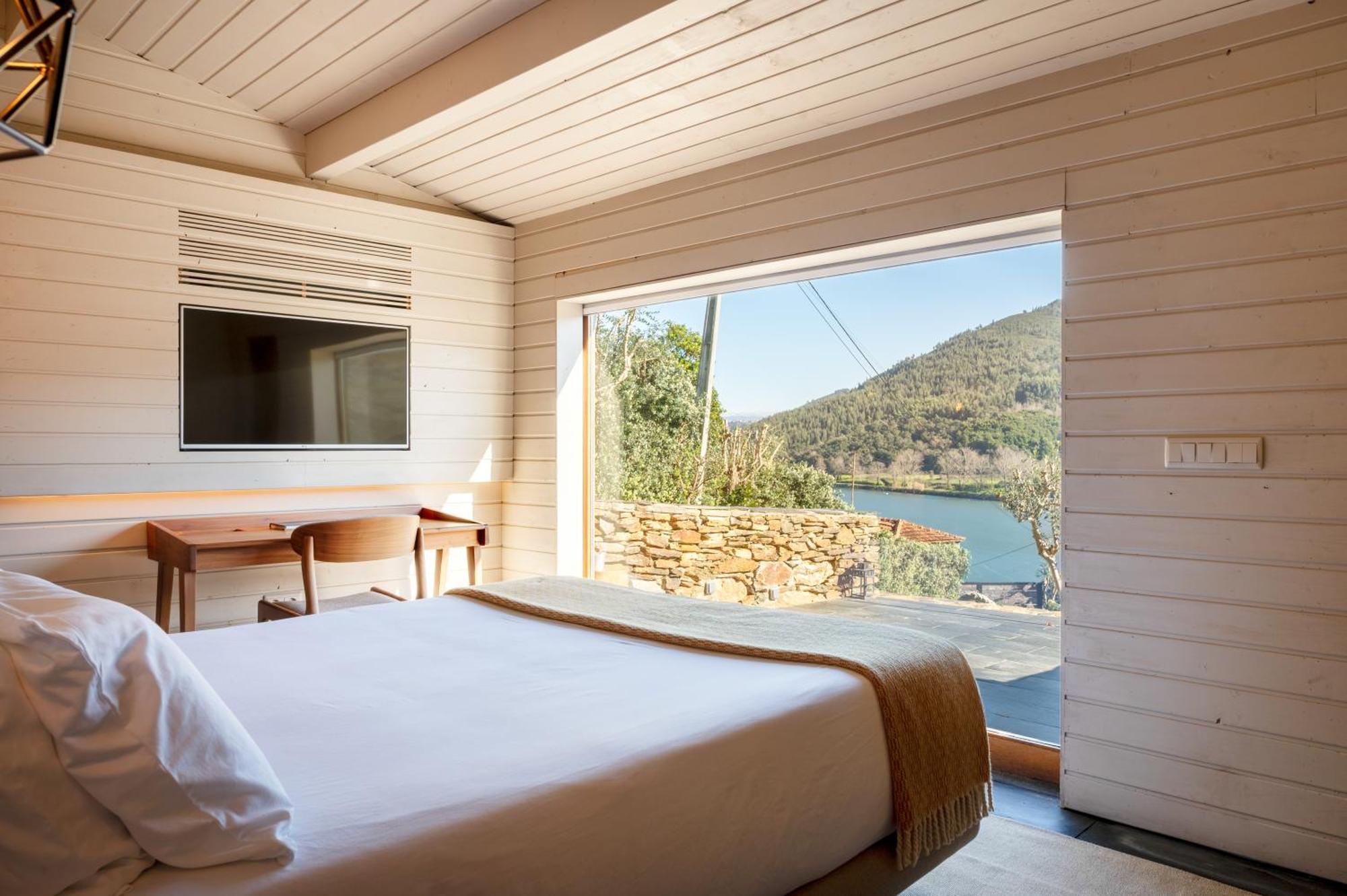 Dourwin - Riverside Suites - Adults Only Penafiel Exterior photo