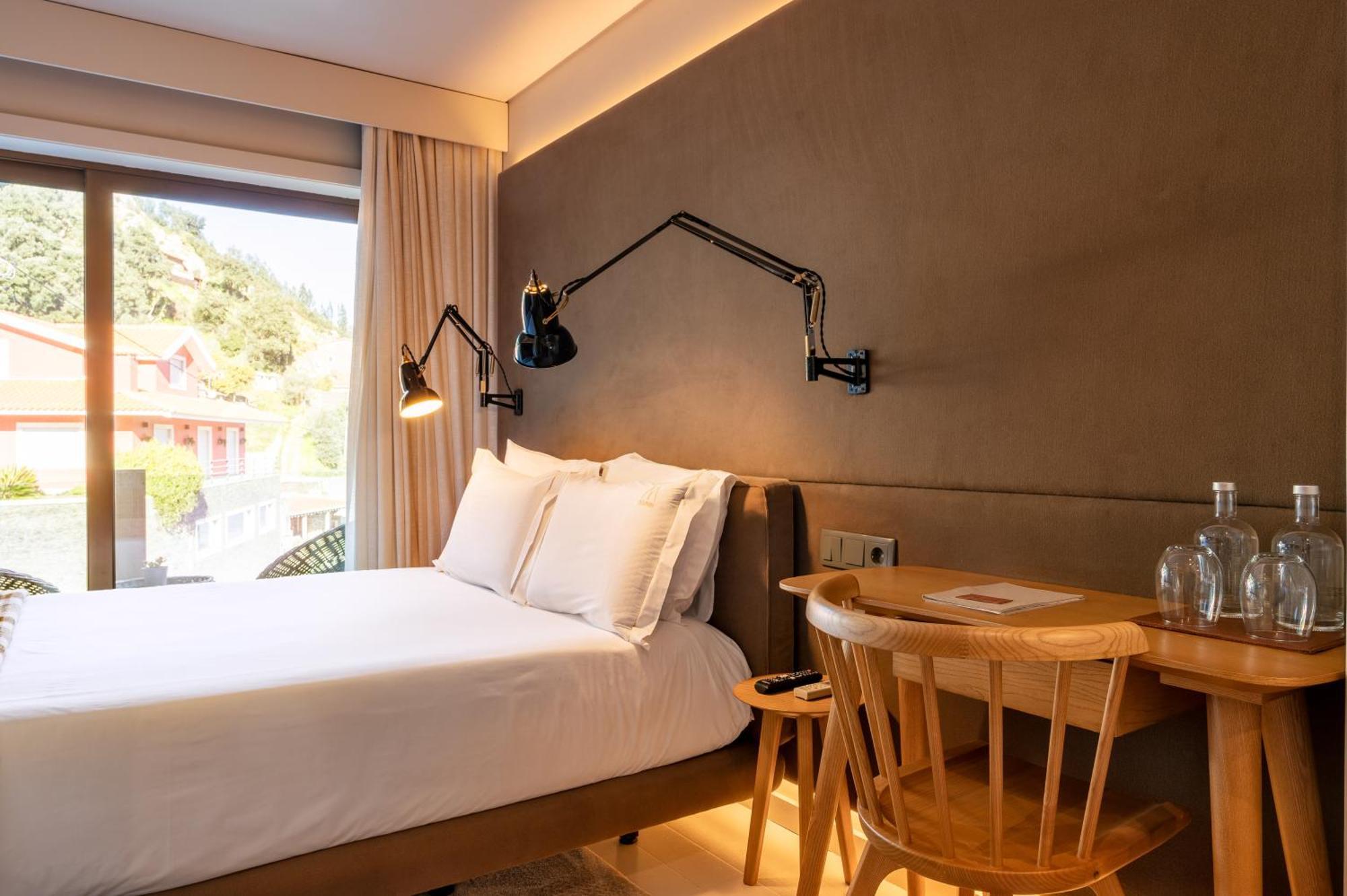 Dourwin - Riverside Suites - Adults Only Penafiel Room photo